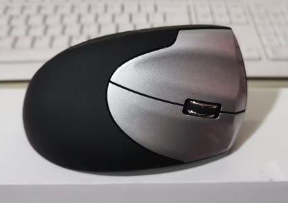 Wireless vertical mouse